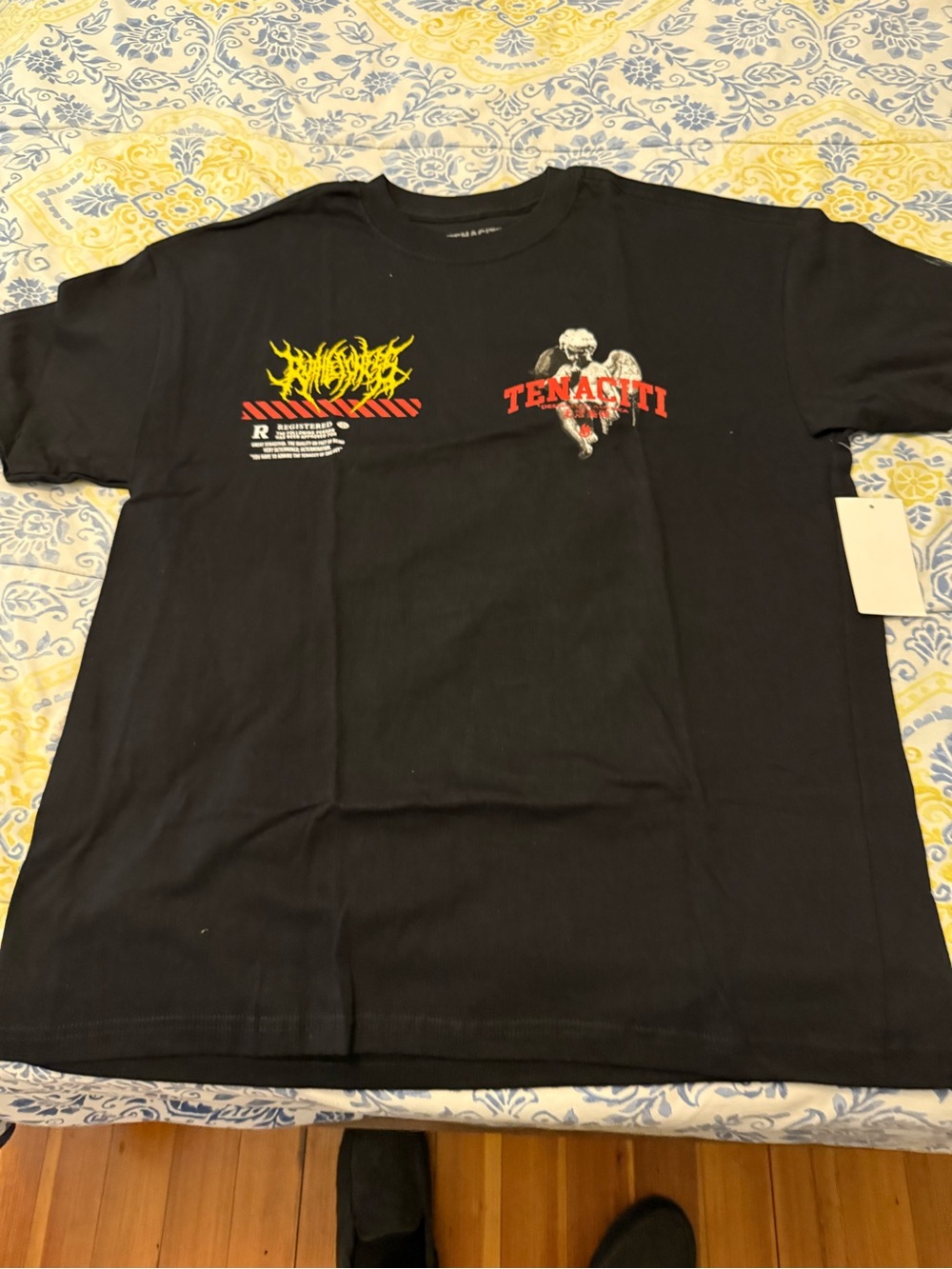 Tenaciti Men’s Black Short-Sleeve Tee size XL